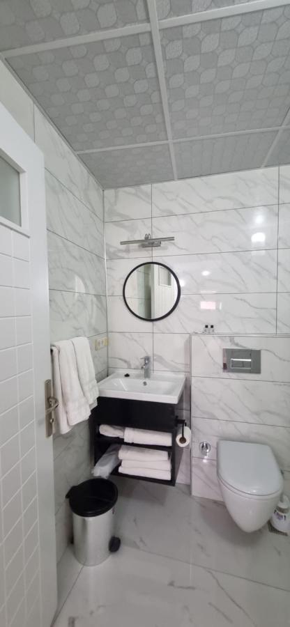 קוסדסי Sezgin Boutique Hotel מראה חיצוני תמונה