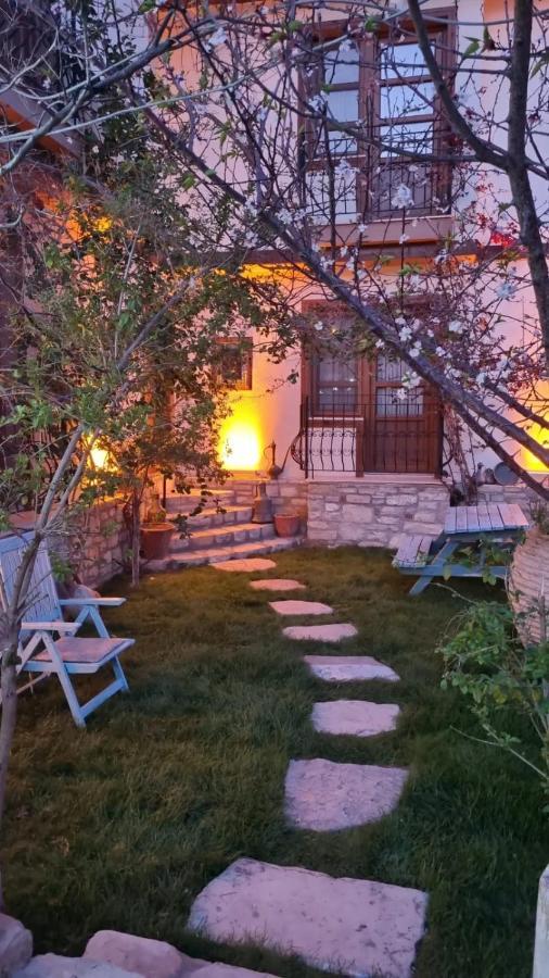 קוסדסי Sezgin Boutique Hotel מראה חיצוני תמונה