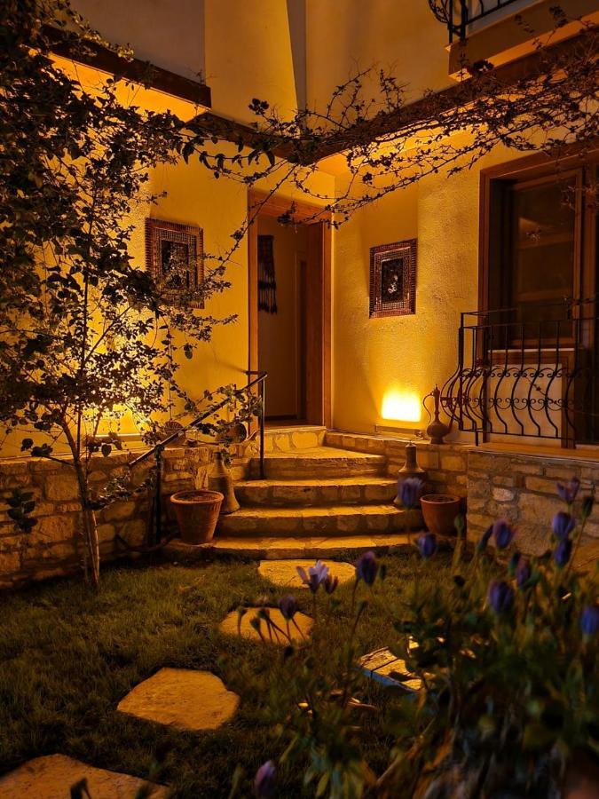 קוסדסי Sezgin Boutique Hotel מראה חיצוני תמונה